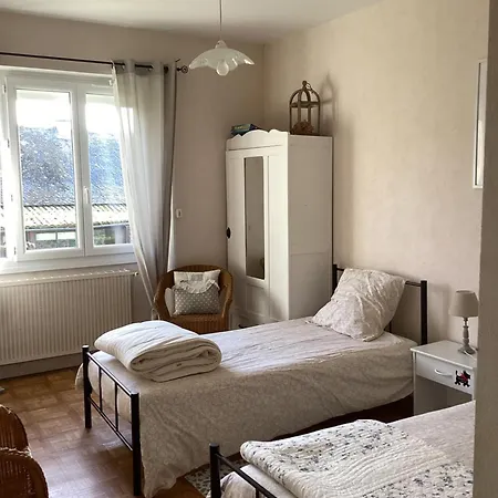 Nyaraló Maison De Famille *